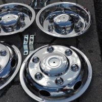 Хромирани тасове за бусове 16 цола двойни гуми Iveco Sprinter Ford, снимка 4 - Аксесоари и консумативи - 27269060