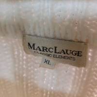чисто бял пуловер,oversized ( XL) ,мек и лек, снимка 9 - Блузи с дълъг ръкав и пуловери - 44894148