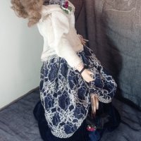 Викторианска порцеланова кукла 45 см, снимка 5 - Колекции - 38349229