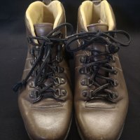 Австрийски обувки , снимка 1 - Антикварни и старинни предмети - 40752195