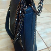 Нова чанта с етикет и актуален дизайн, снимка 7 - Чанти - 33289390