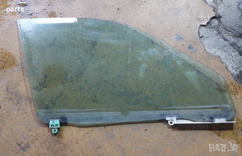 Предно Дясно Стъкло Лексус ИС200 N, снимка 1