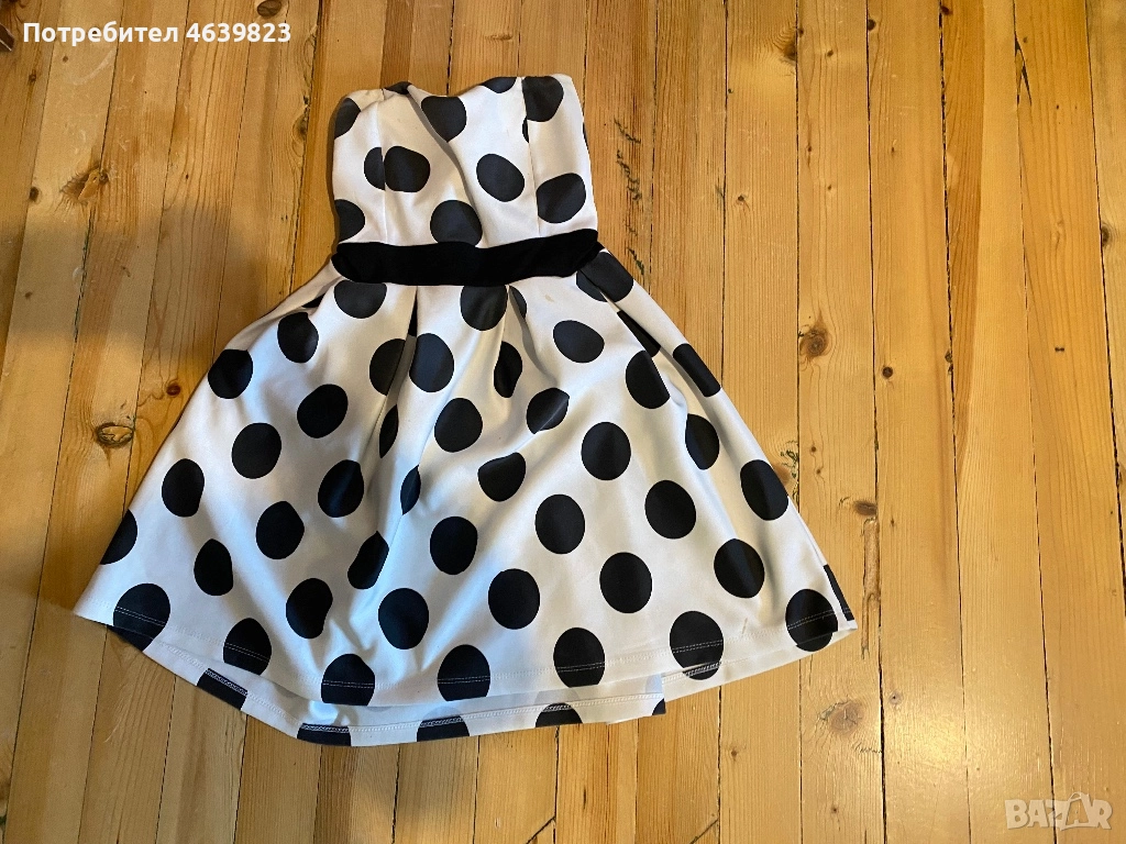 Бяла рокля на точици , снимка 1