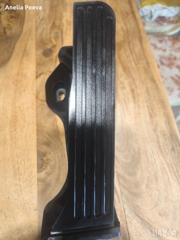 Педал ОРИГИНАЛЕН за VW, снимка 1