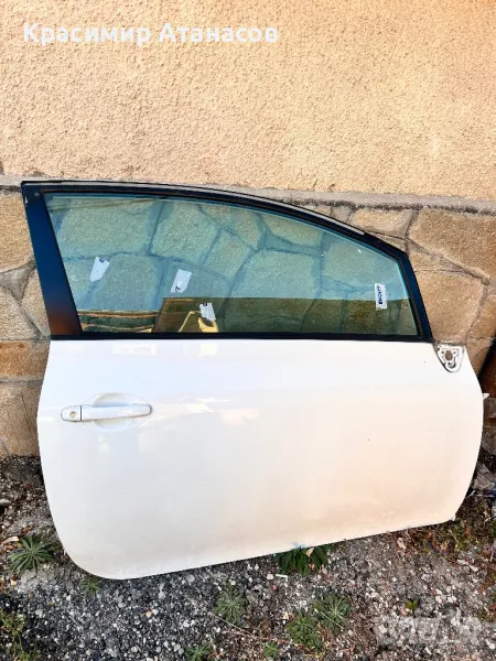 Врата предна дясна за Тойота аурис две врати.2007-2012, снимка 1