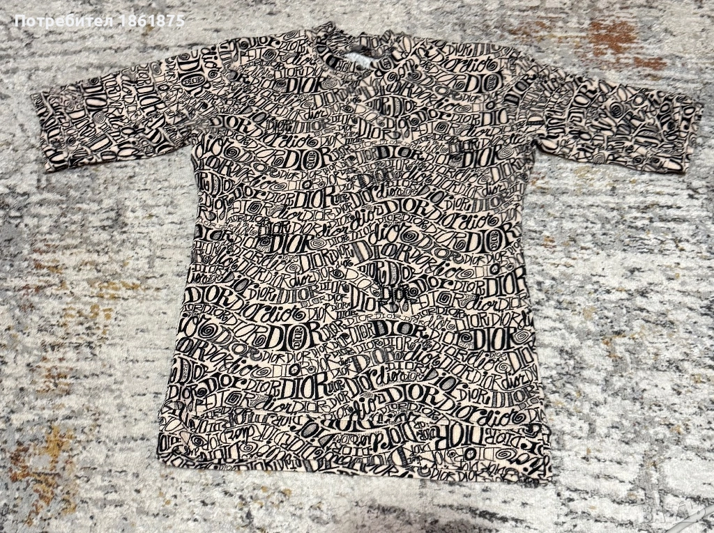 Дамска блуза DIOR страхотна материя за сезона , снимка 1