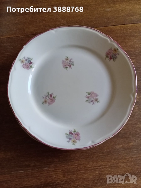 Порцеланови чинии, снимка 1