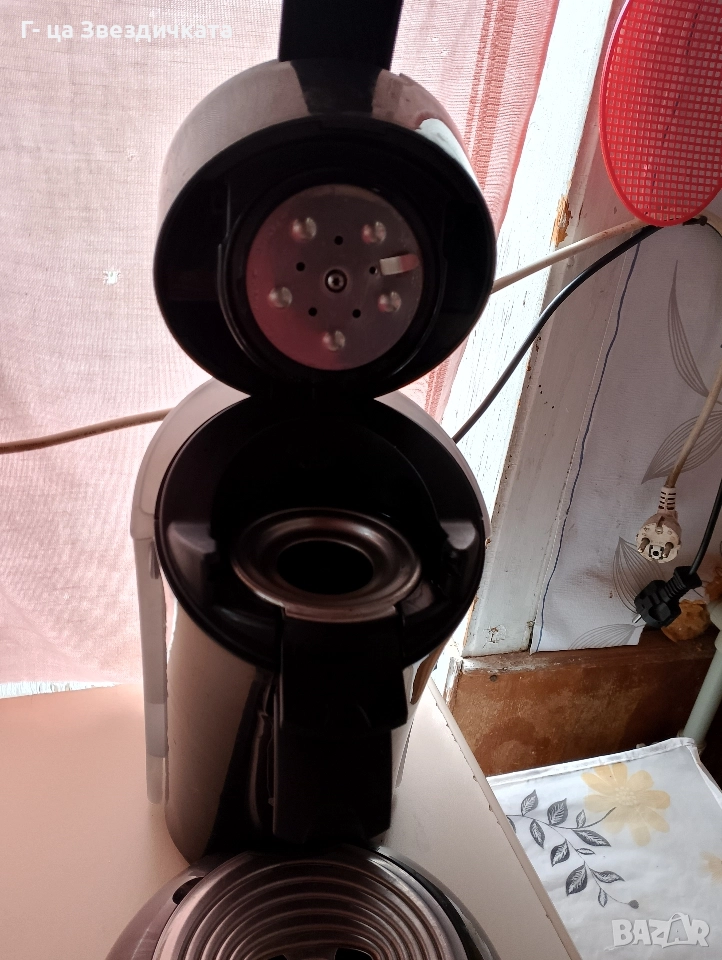 кафемашина на капсули филипс , снимка 1