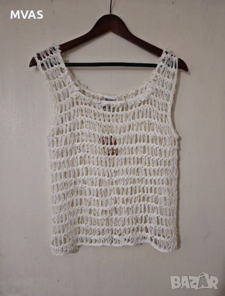 Нов дамски бял мрежест плетен потник S M размер, снимка 1