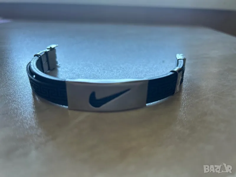 Гривна, снимка 1