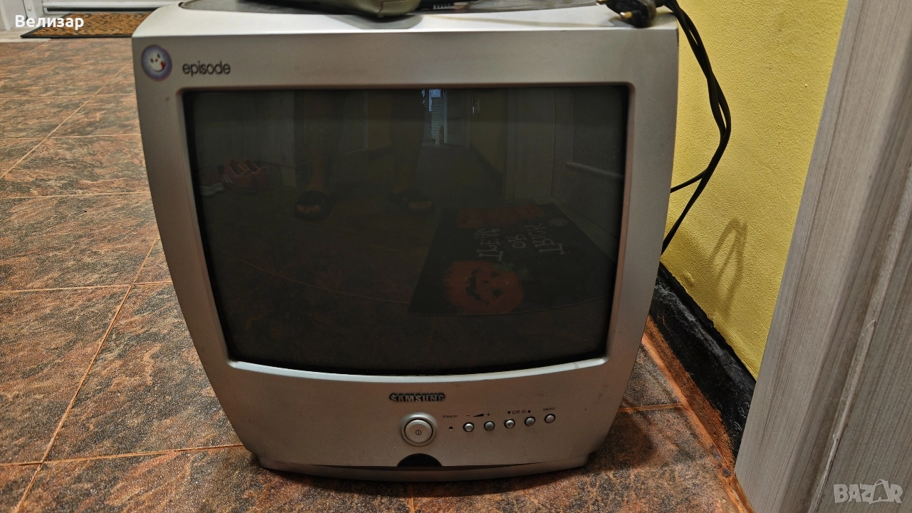 стар телевизор Самсунг , снимка 1