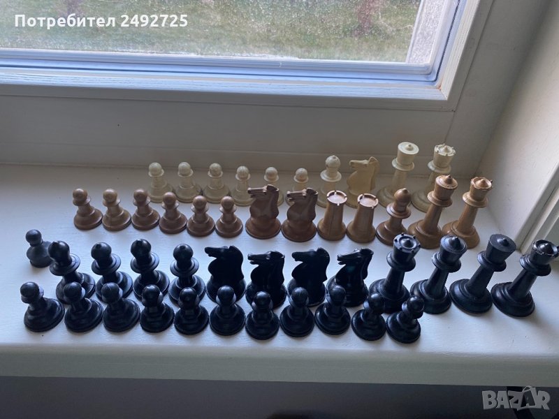 ✅стари фигури шах от бакелит, снимка 1