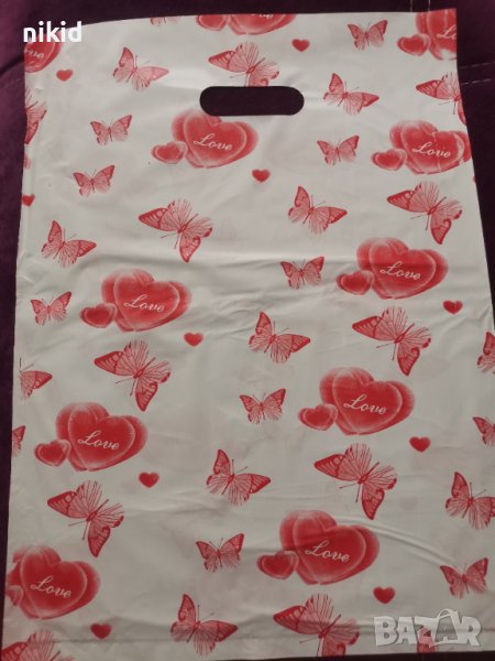 бяло червени пеперуди сърца Love торбички за подарък подаръчни 30*40 см, снимка 1