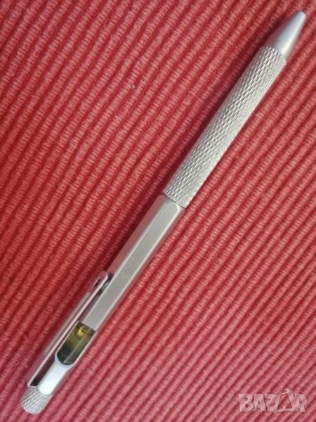 Метален химикал с нивелир. , снимка 1