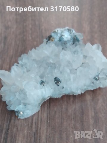 кристали, минерали, камъни