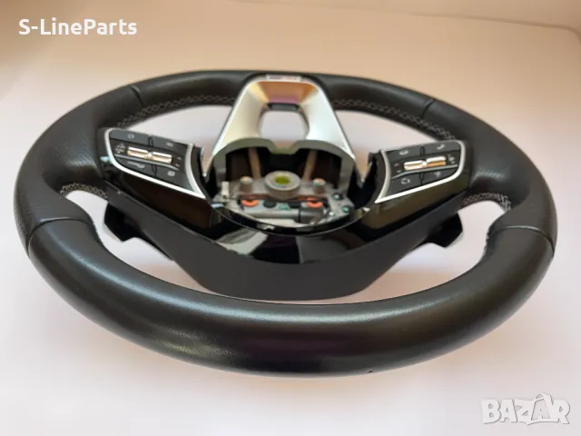 Оригинален с перфорирана кожа Мулти волан с пера Kia Stonic GT Line Киа Стоник , снимка 2 - Части - 49482730