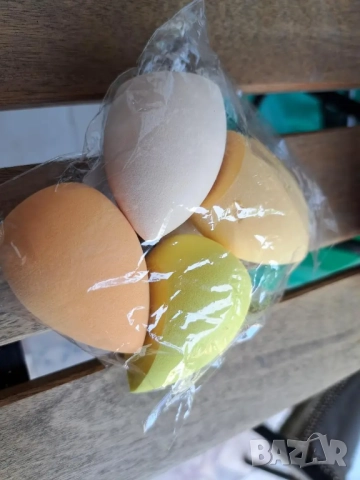 Комплект от 4 бр. тампони за нанасяне на грим , снимка 7 - Комплекти и лотове - 51802229