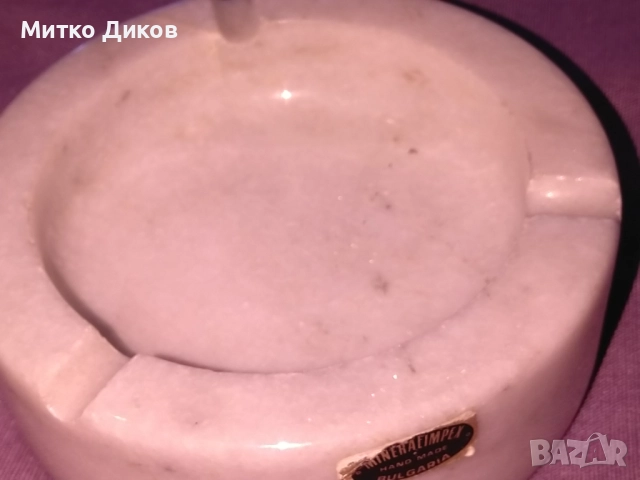 Мраморен пепелник от соца фи 120 мм и Н-39мм -900гр. и свещник- фи 60мм  Н-45мм-400гр Минералимпекс, снимка 6 - Декорация за дома - 52456405