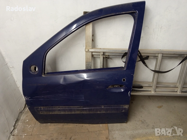 Dacia Logan Предна лява врата