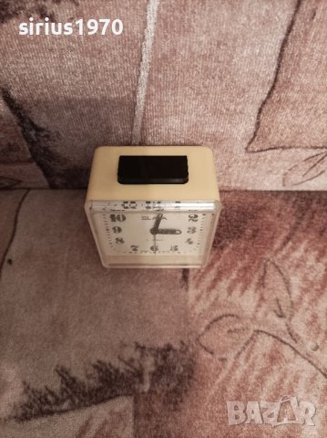 часовник Слава профилактиран при часовникар, снимка 2 - Стенни часовници - 44118748