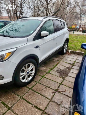 Ford Escape 2018, снимка 3 - Автомобили и джипове - 53426202