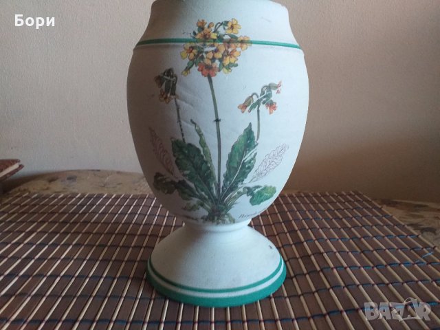 Рисувана керамична ваза, снимка 5 - Вази - 29037840