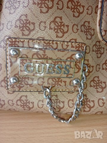 Чанта Guess, снимка 9 - Чанти - 38575825