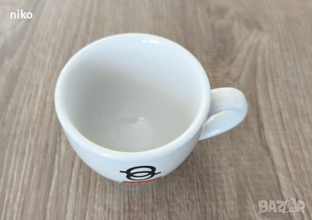 Illy - колекционерски чаши за кафе, снимка 2 - Сервизи - 53377183