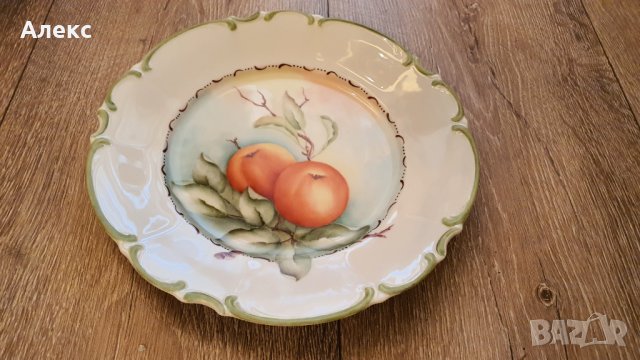 Hutschenreuther– Рисувана чиния, плато, 25.5см– 1988г Отлична!