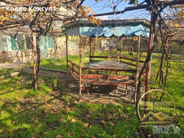 Продавам къща в град Гълъбово , снимка 16 - Къщи - 52538323