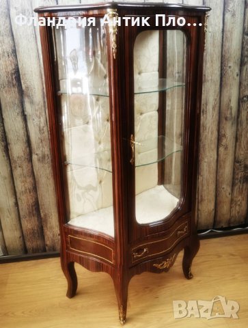 Салонна витрина в стил Louis XV , снимка 9 - Секции и витрини - 38125281