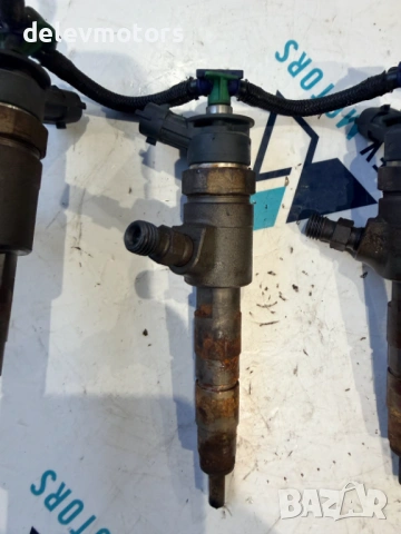 0445110566 инжекторни дюзи Bosch от Peugeot 308 SW комби (T9), 1.6 BlueHDi, двигател BHZ (DV6FC), снимка 3 - Части - 53502350