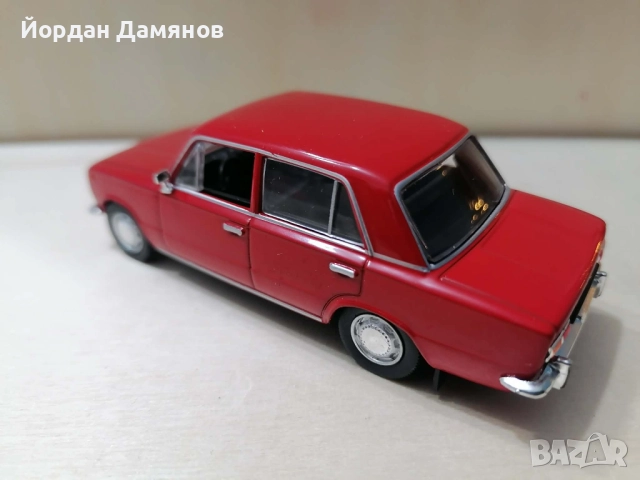 ВАЗ Лада 2101 Жигули в мащаб 1:43 , снимка 2 - Колекции - 52923269