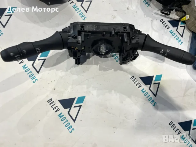 255675210R лостчета за фарове мигачи чистачки от Dacia Logan 3 1.0 TCe, двигател H4D470, 91 кс, (3KM, снимка 3 - Аксесоари и консумативи - 49181024