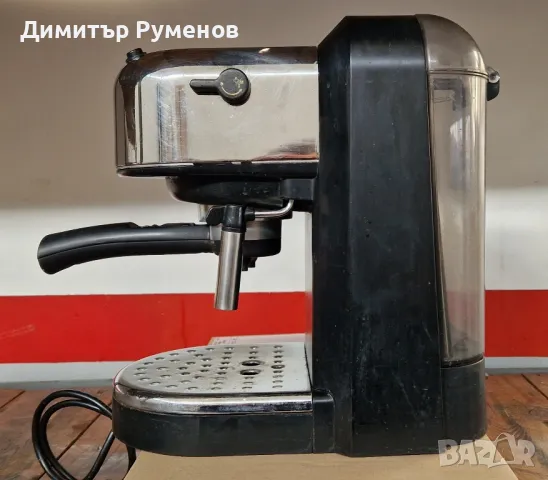 Кафемашина DeLonghi, снимка 4 - Кафемашини - 49388913