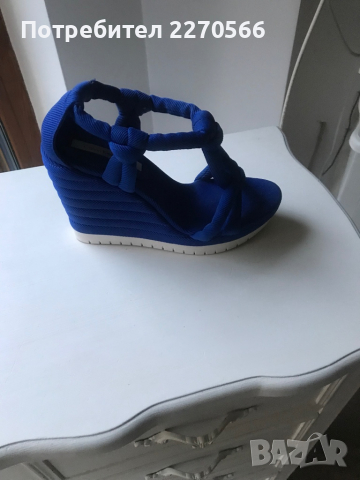 Calvin Klein Jeans сандали платформа