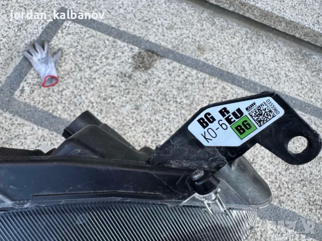 Десен фар KOITO Тойота Ярис Toypta Yaris 2023 само за 300лв. броя 81170-K0060, снимка 16 - Части - 51141870