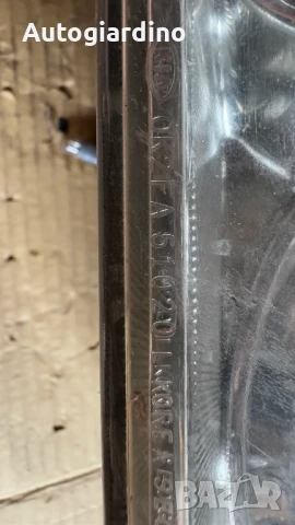 Оригинални Фарове зa Kia Carens - 0K2FA51020, снимка 2 - Части - 51107411