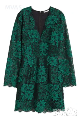 Нова рокля - 50% H&M дантелена с деколте изумрудено зелено, снимка 3 - Рокли - 49333079