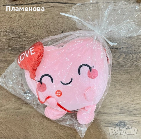 Плюшено музикално сърце за Св. Валентин