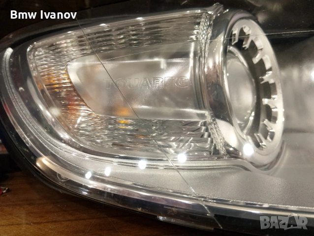 Фар десен VW Touareg 7L фейслифт – Hella, снимка 2 - Части - 53566584