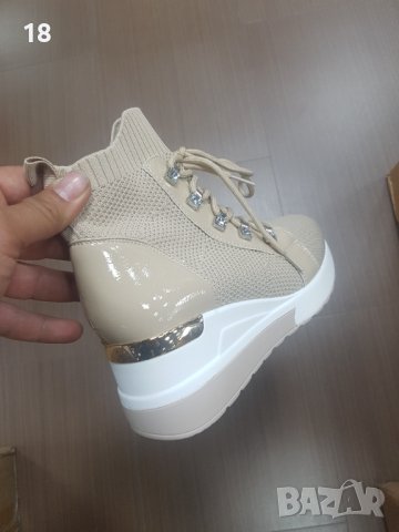 Обувки, снимка 4 - Дамски ежедневни обувки - 40594128