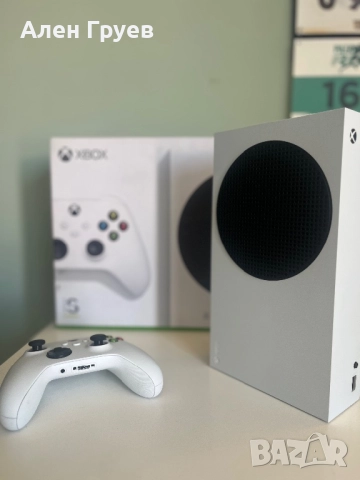 Xbox Series S 512 GB - отлично състояние/като нов