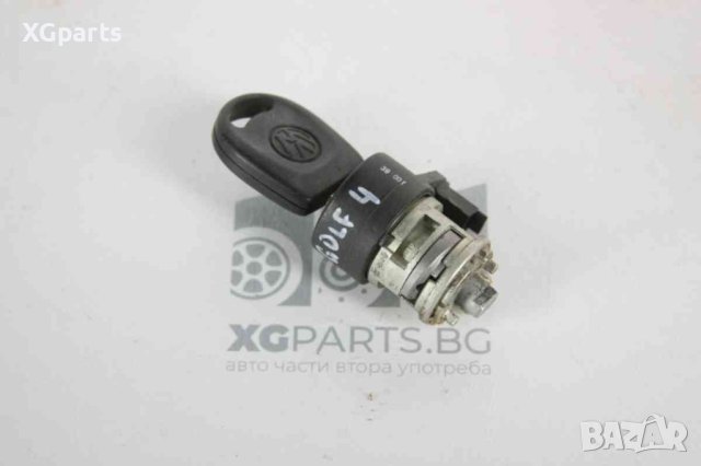 Контактен ключ и патрон за Volkswagen Golf 4 (1997-2005), снимка 2 - Части - 43392192