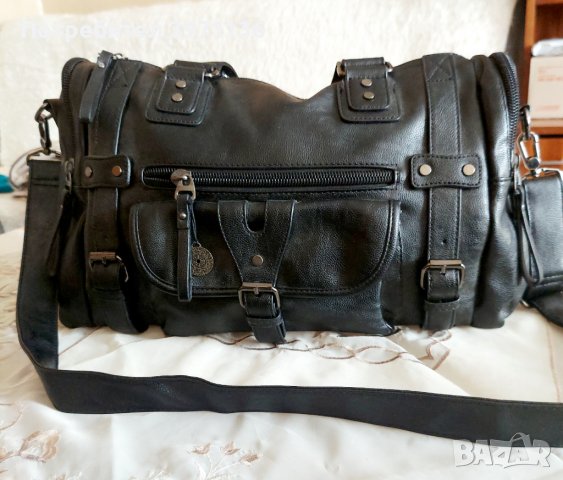 Черни пътни чанти от еко кожа, снимка 1 - Чанти - 44132870