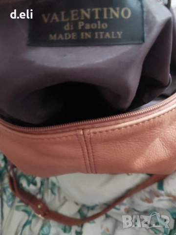 VALENTINO 100% Кожа Чанта-раница, снимка 7 - Раници - 49708666