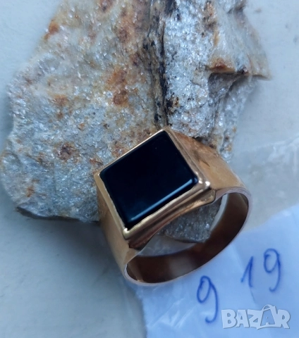 Мъжки златен пръстен с оникс , снимка 3 - Пръстени - 51645743