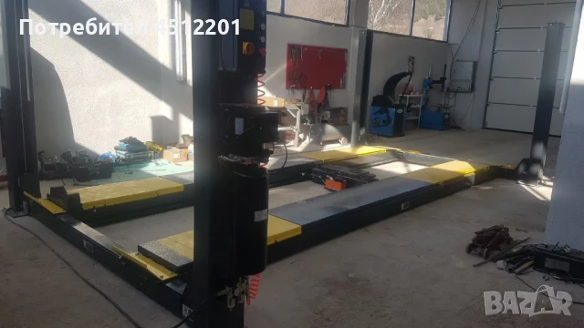 Четириколонен подемник за реглаж - 4,5т., снимка 2 - Селскостопанска техника - 50902737