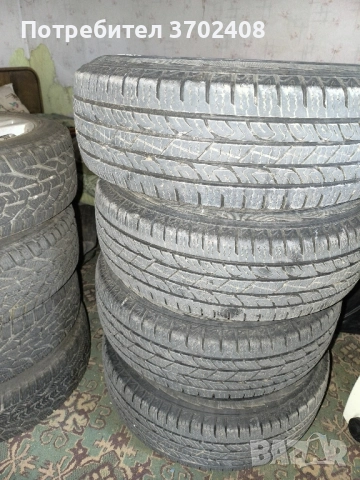Продавам гуми с джанти 235/75/15 - 6х139,7, снимка 2 - Гуми и джанти - 52087386