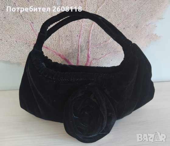 Чанта от черно кадифе , снимка 2 - Чанти - 32462225